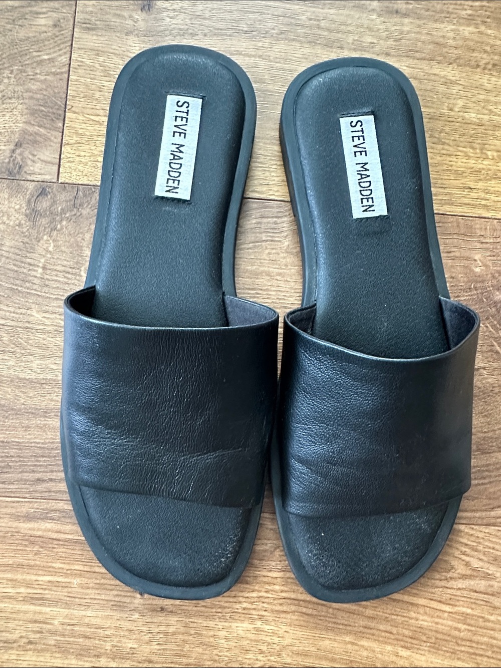 Steve Madden Black Leather Slide Mules